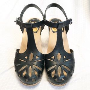 Swedish Hasbeen Lacy Clog in Black - RARE!